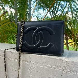 Black Chain Vintage Leather Purse